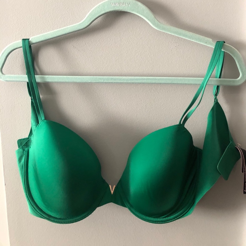 Victoria secret bombshell bra